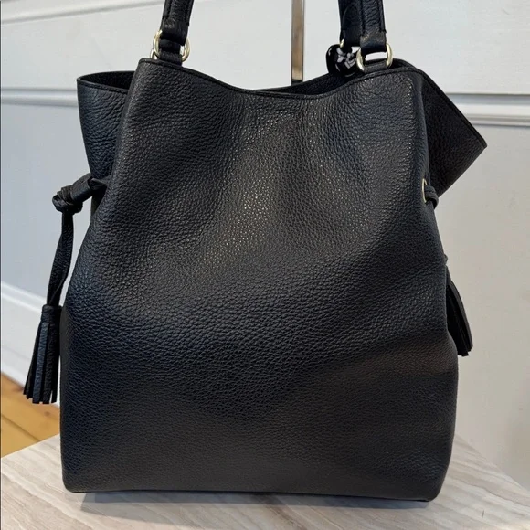 Coach Andy Black Pebbled Leather Carriage Logo Tote - Picture 9 of 17